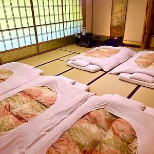 Japanese style connecting room